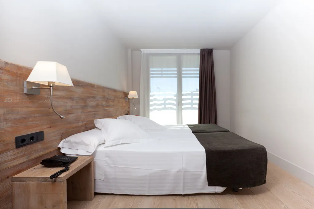 APARTMENT CAPACITY 2 ONE BEDROOM Room, Arrels d' Emporda Aparthotel, Costa Brava