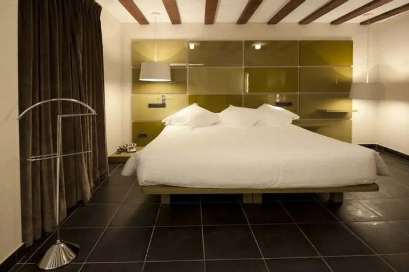 Room, Posada Del Leon De Oro, Madrid