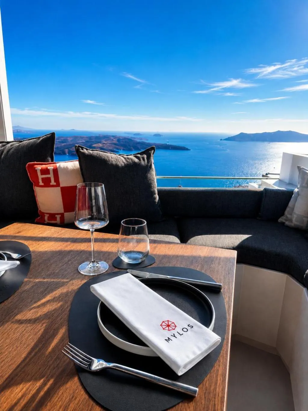 Restaurant, Sun Rocks Boutique Hotel | Caldera View Suites, Santorini