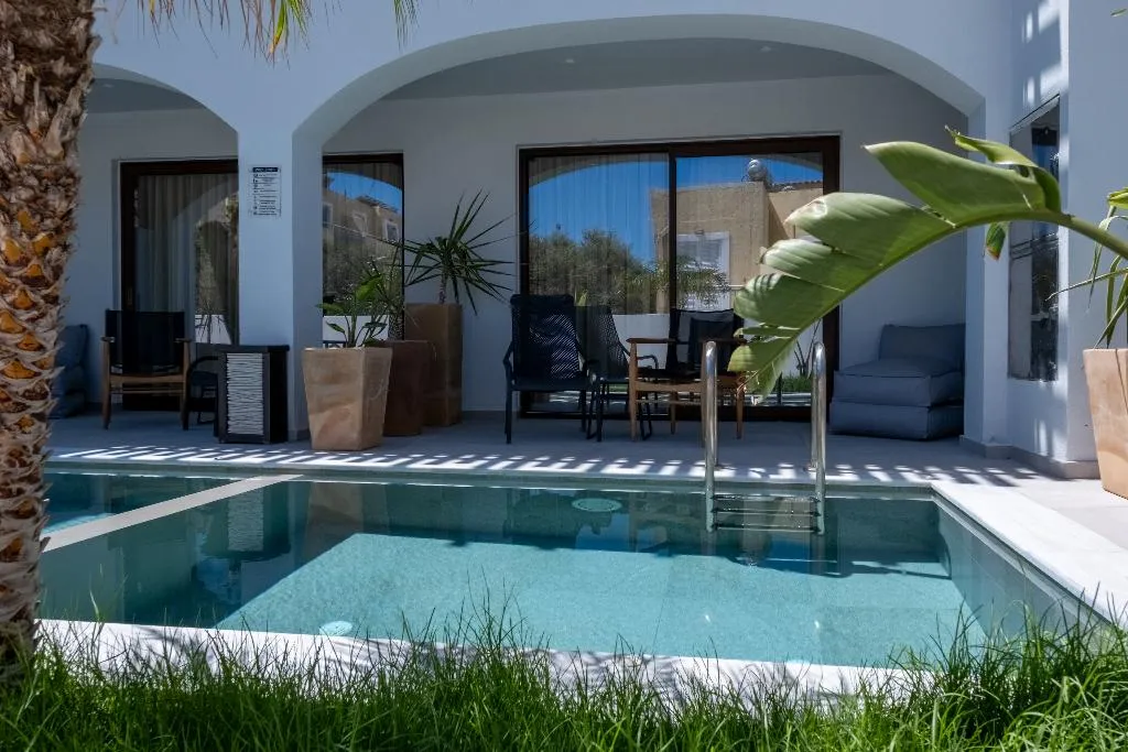 JUNIOR SUITE DELUXE TWO BEDS Room, Mika Villas & Suites, Crete