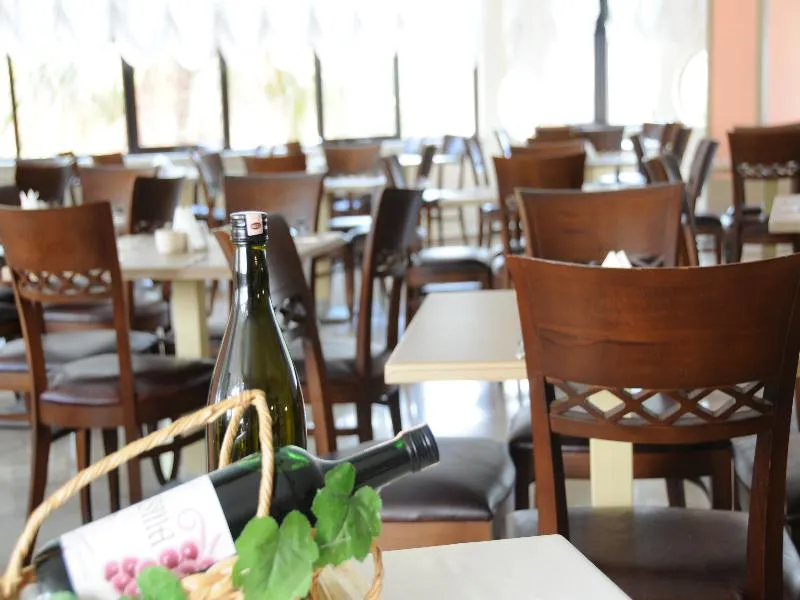 Restaurant, Sesin, Dalaman