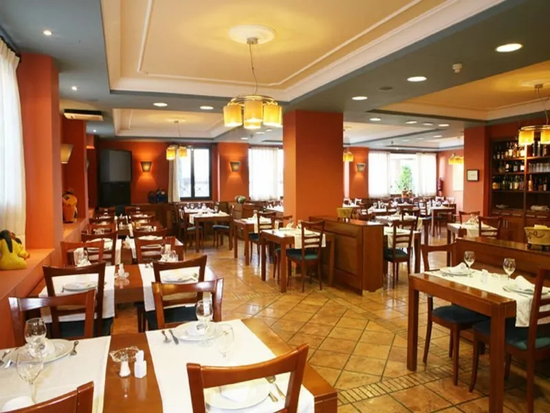 Restaurant, El Tollo Hotel Restaurante, Valencia
