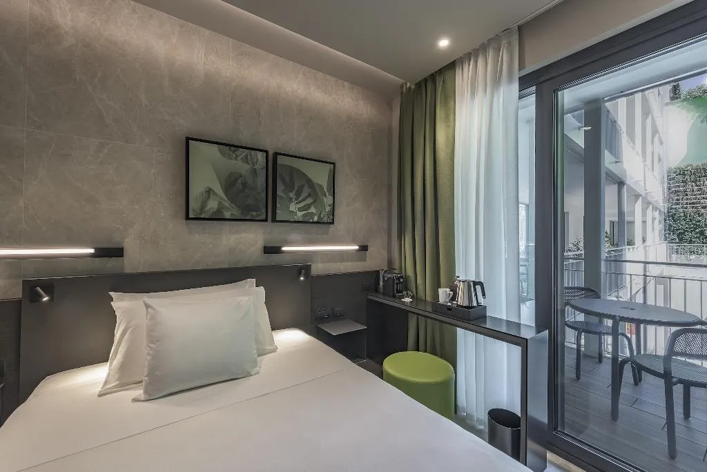 DOUBLE SINGLE USE SUPERIOR WITH TERRACE Room, Palazzo Vittoria Hotel Milano, Milan