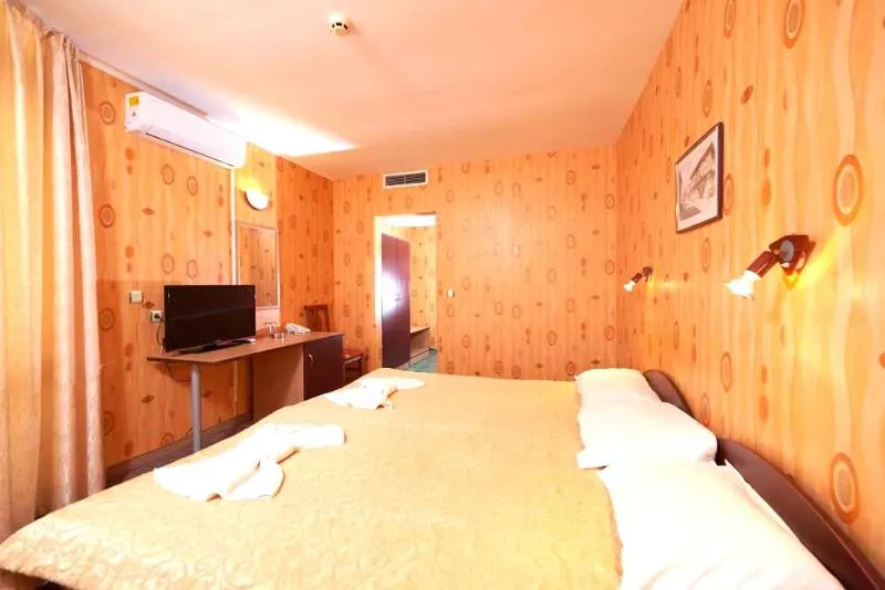 TWIN CLASSIC Room, Smolian, Bourgas