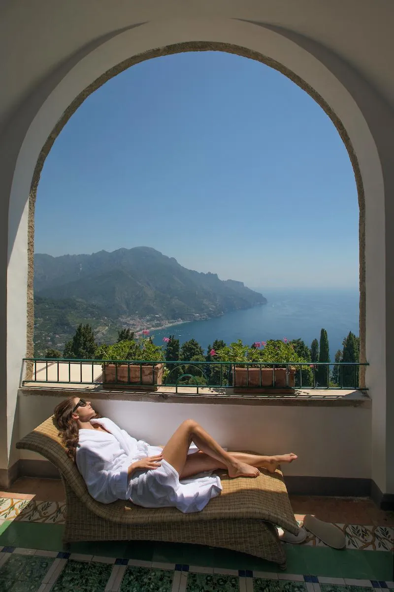 Room, Villa Cimbrone, Naples