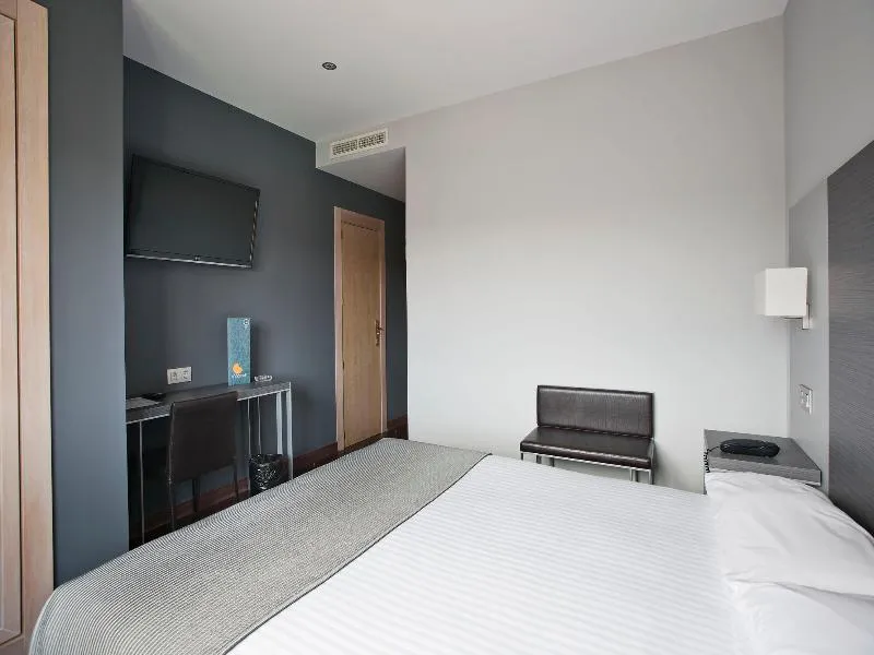DOUBLE STANDARD Room, Uve Alcobendas, Madrid