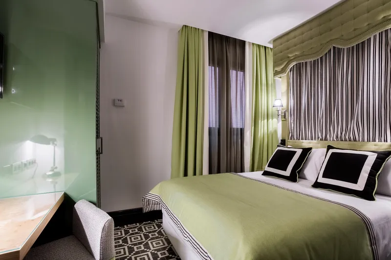 DOUBLE BASIC Room, Room Mate Anna, Barcelona, Barcelona