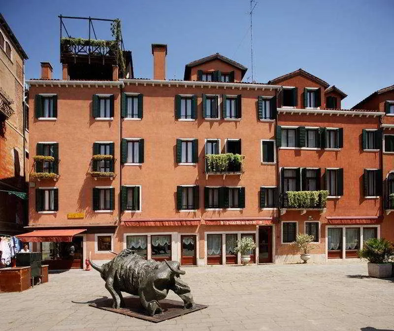 General view, Palazzo Del Giglio, Venice