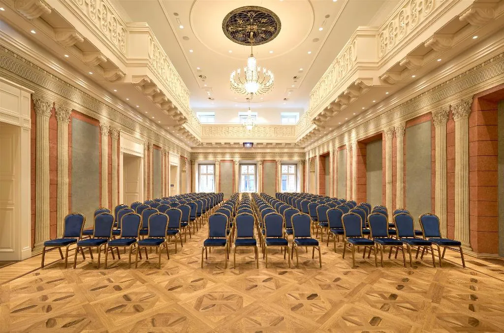 Conferences, Hotel Saski Krakow, Curio collection by Hilton, Krakow