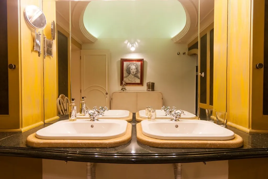 DOUBLE DELUXE WITH VIEWS Room, The Independente Suites & Terrace, Lisbon