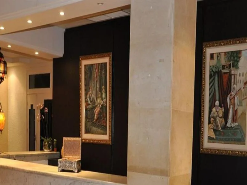 Lobby, La Couronne, Tunisia