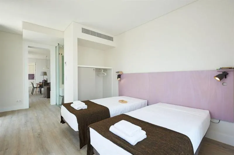 APARTMENT DELUXE ONE BEDROOM Room, Hello Lisbon Santos Azulejos Apartments, Lisbon
