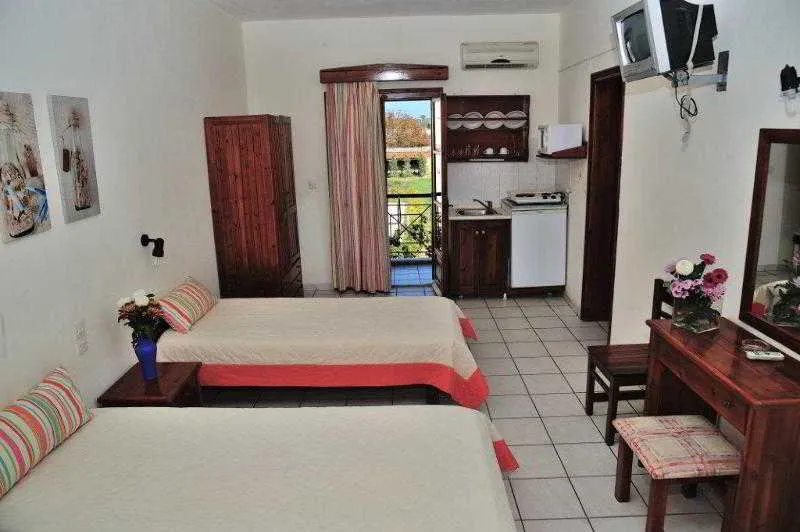 Room, Manolas Studios, Skiathos