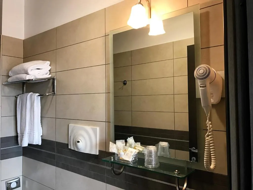 Double or Twin STANDARD Room, Visagi, Naples