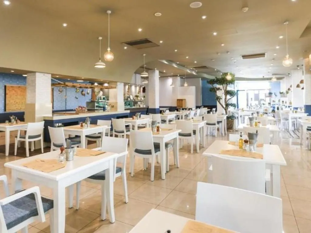 Restaurant, Verdi St Georges Bay Marina, Malta