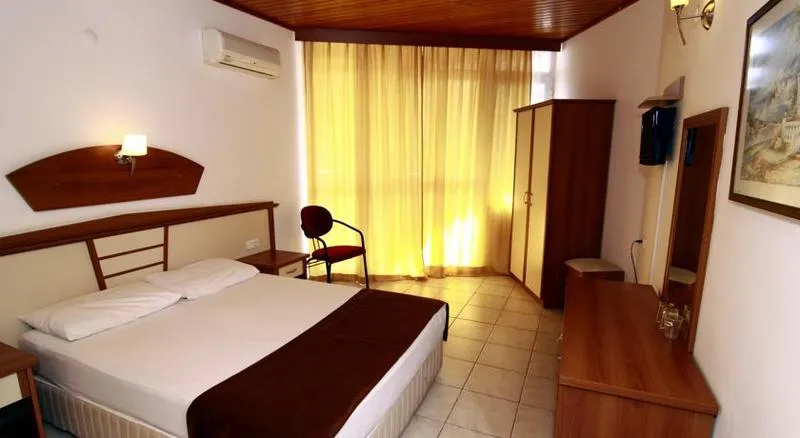 DOUBLE PARTIAL OCEAN VIEW Room, Kleopatra Develi Hotel, Antalya