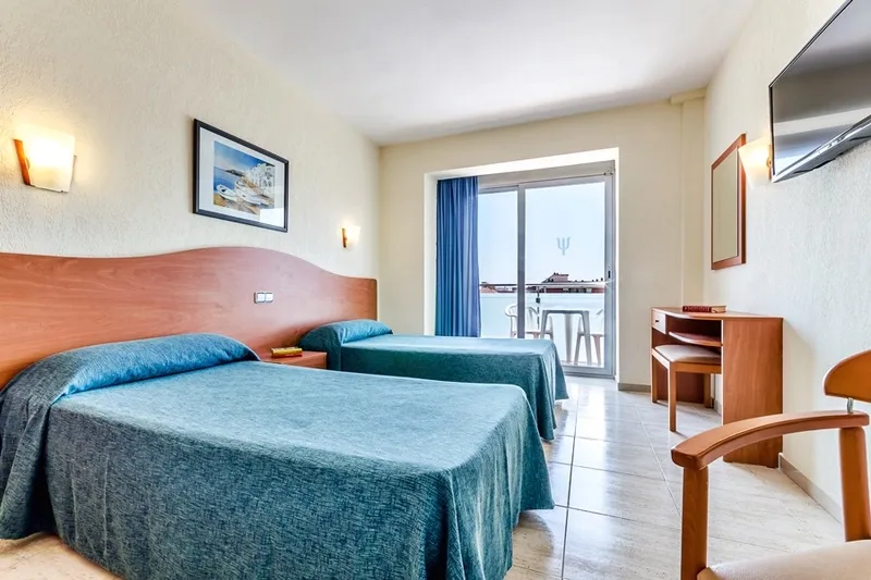 General view, Hotel Mar Blau, Costa Brava