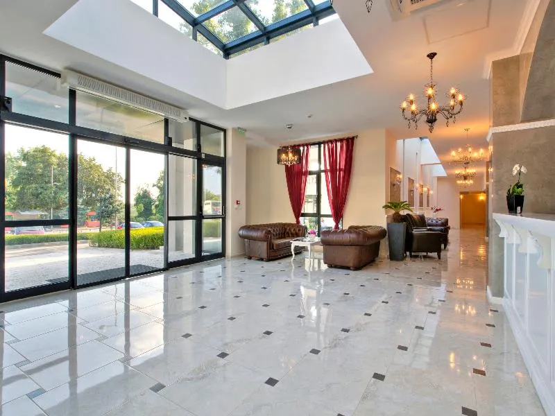 Lobby, White Rock Castle Suite Hotel & Spa, Varna