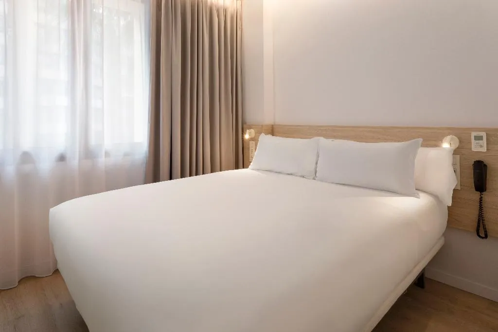 DOUBLE STANDARD Room, B&B HOTEL Alicante Centro, Costa Blanca