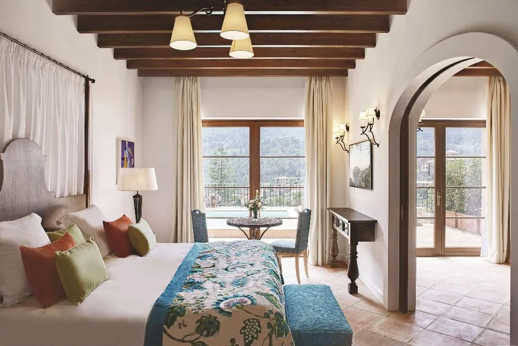 SUITE STANDARD Room, La Residencia, A Belmond Hotel, Mallorca, Majorca