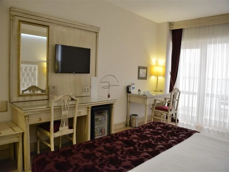 Room, Ege Palas, Izmir