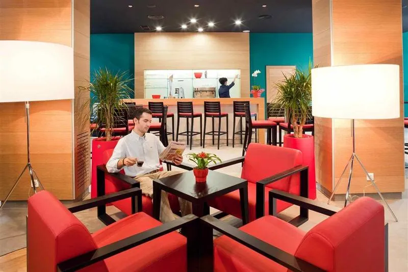 Bar, Ibis Barcelona Pza Glories 22, Barcelona