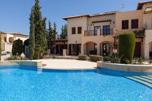 Aphrodite Hills Rentals – Apartments, Cyprus