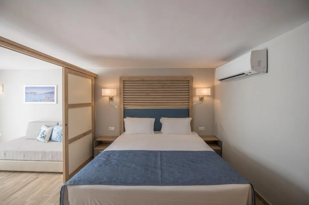 FAMILY ROOM DELUXE Room, Elounda Breeze Resort, Crete