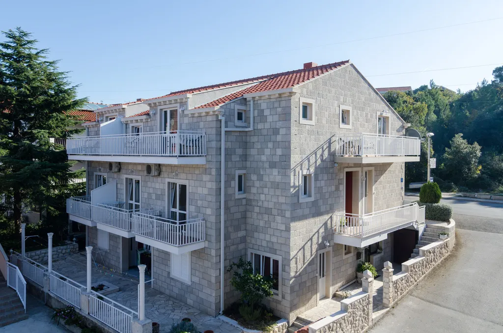 STUDIO GARDEN VIEW WITH BALCONY Room, Apartments Senjo, Dubrovnik