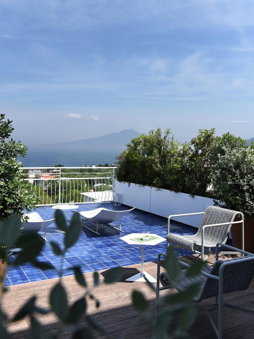 SUITE SEA VIEW WITH BALCONY Room, Grand Hotel Flora, Naples