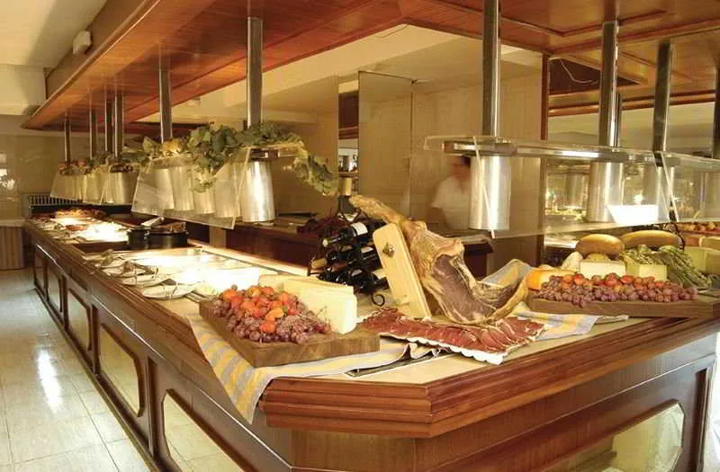 Restaurant, R2 Lago Playa Park, Majorca