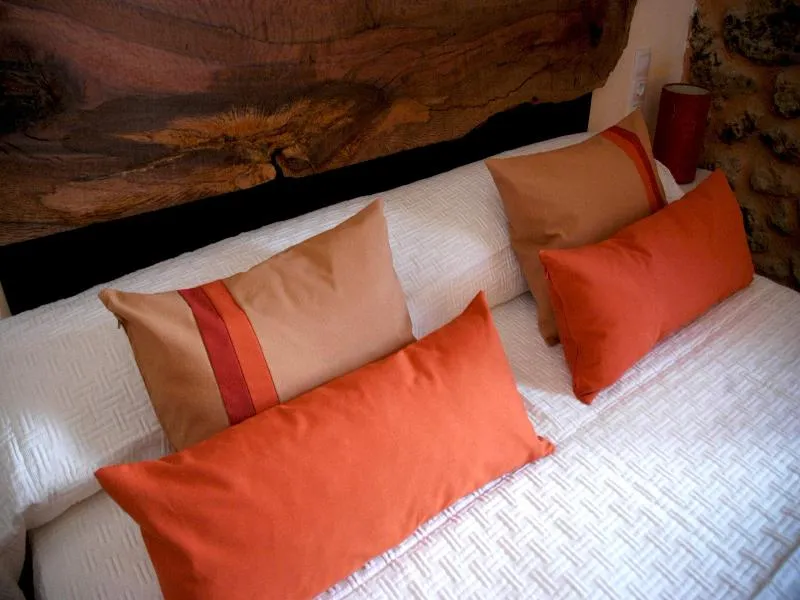 Room, Asis de Marratxinet, Majorca