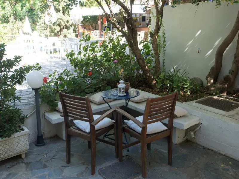 Terrace, Proimos Maisonnettes, Crete