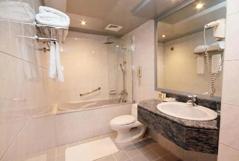 Double or Twin DELUXE Room, Sun And Sands Downtown, Dubai