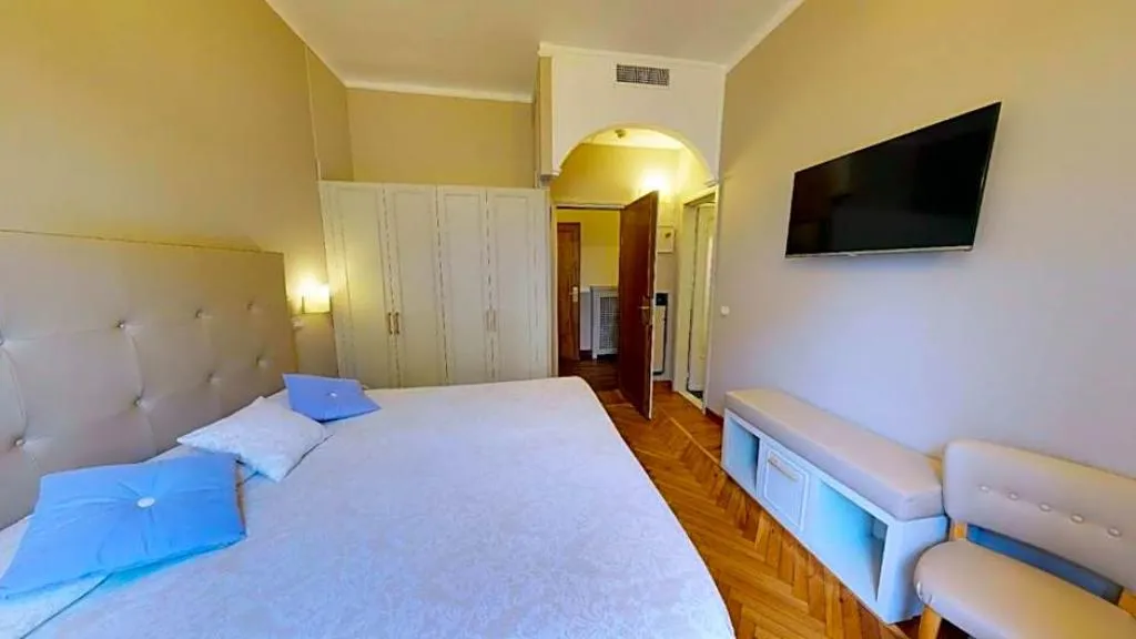 TRIPLE DELUXE Room, Hotel Metropole, Cagliari