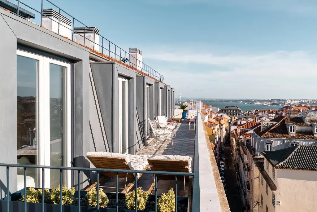 APARTMENT TWO BEDROOMS Room, Almaria - Ex LIibris, Lisbon