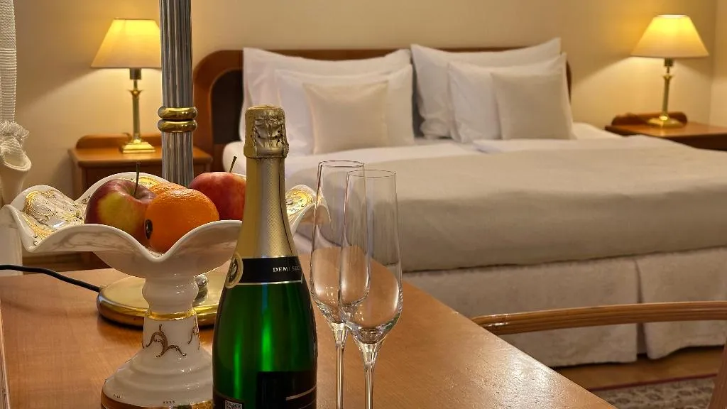 JUNIOR SUITE BASIC Room, Fleur De Lis Hotel, Prague