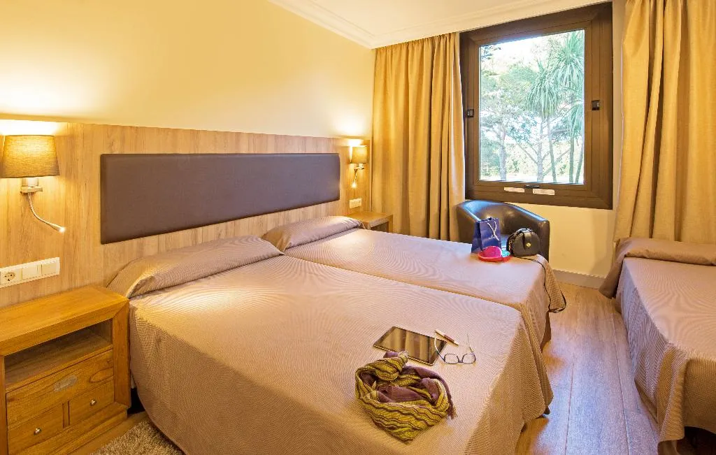 DOUBLE SINGLE USE STANDARD Room, Eden Park, Costa Brava