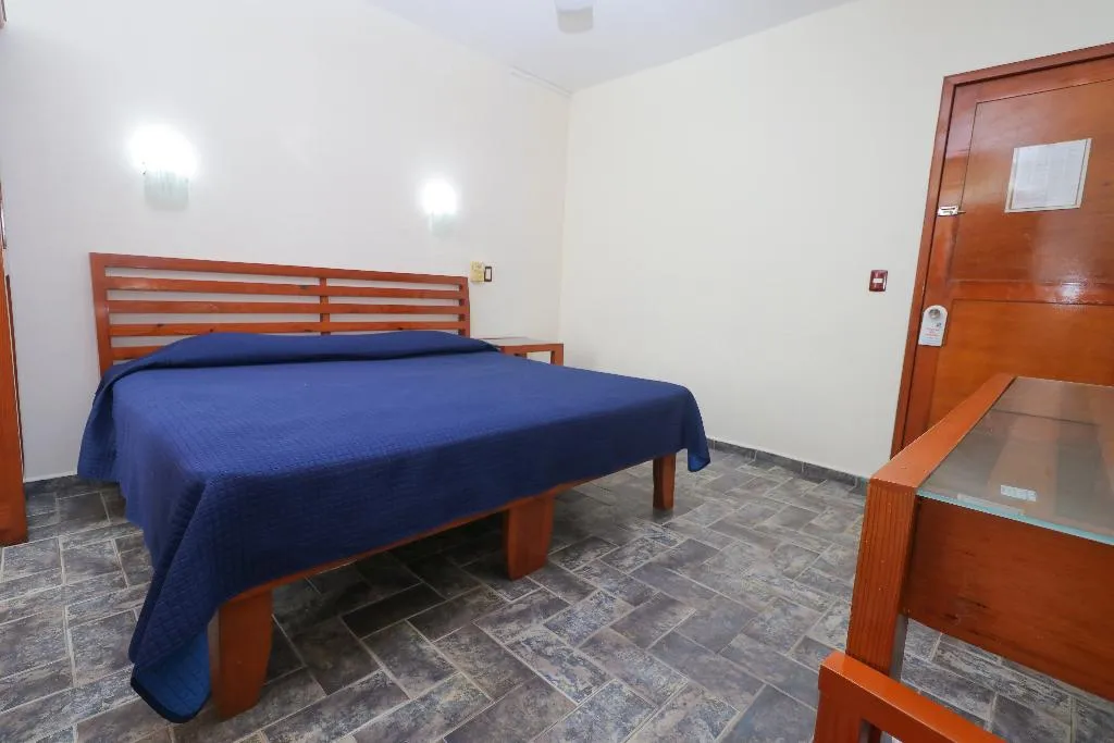 DOUBLE STANDARD Room, Soberanis, Cancun Area