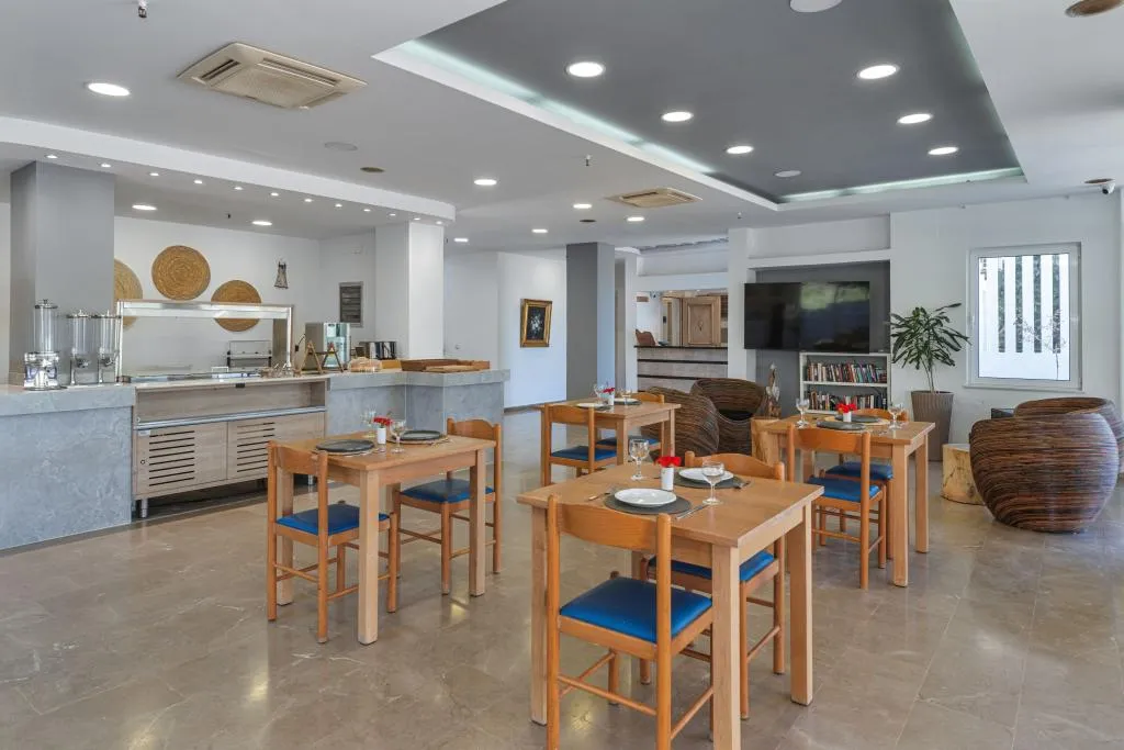 Restaurant, Naiades hotel, Crete