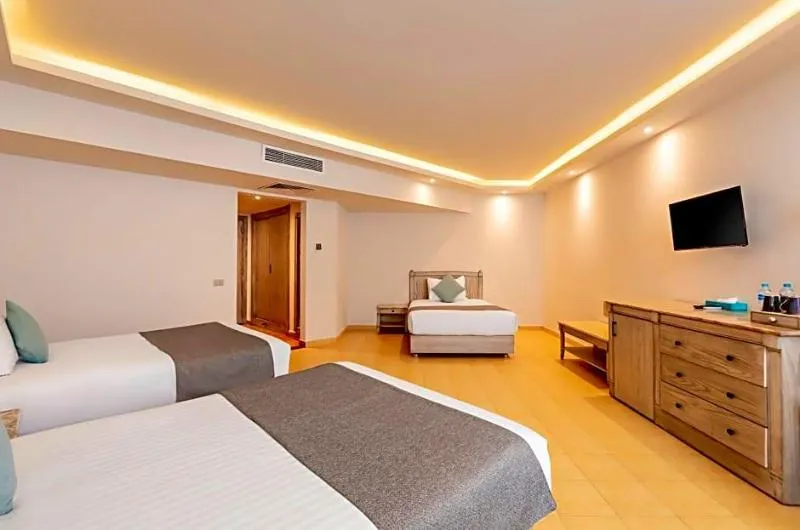 Room, Protels Grand Seas Resort Aqua Park, Red Sea Riviera