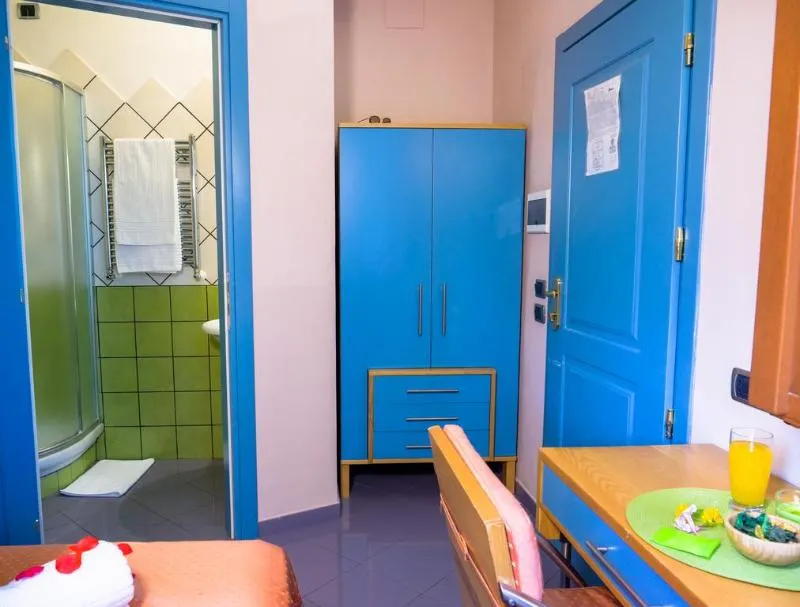 SINGLE STANDARD Room, Hotel Diana Pompei, Naples