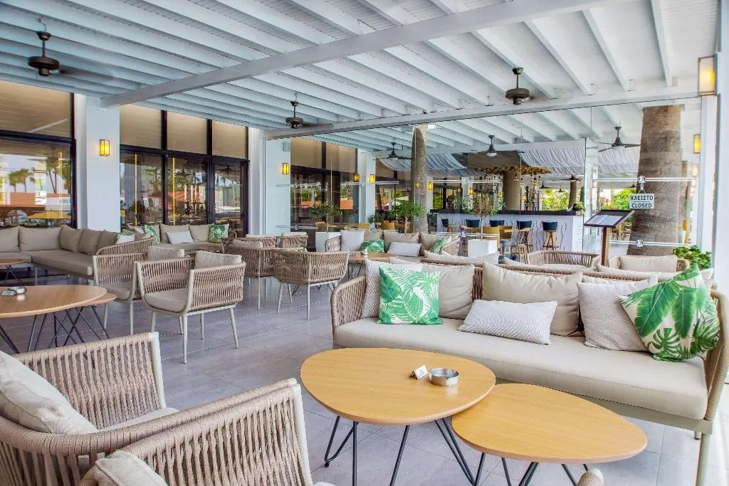 Restaurant, Cavo Maris Beach Hotel, Cyprus