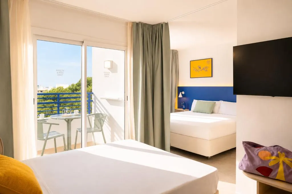 STUDIO CAPACITY 3 Room, Coral Star Hotel & Apartments, Ibiza