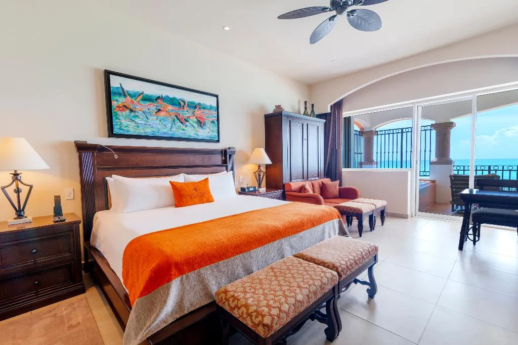 SUITE BEACH FRONT Room, Holiday Inn Club Vacations Grand Residences All In, Cancun Area