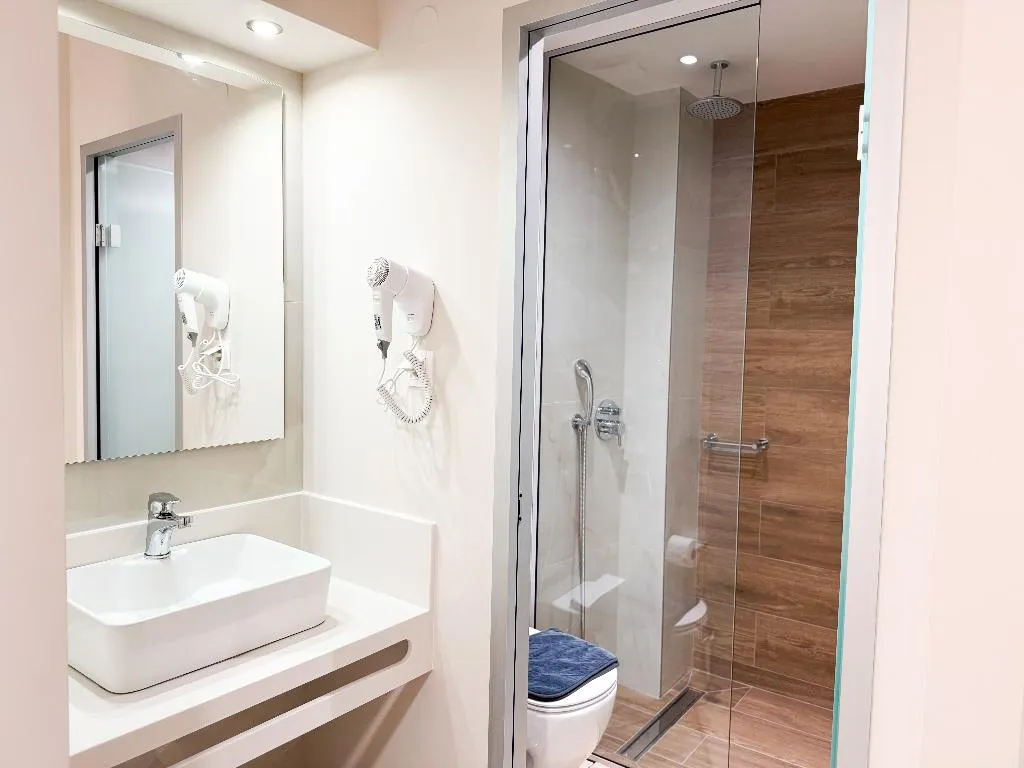 STUDIO BASIC Room, Acropolis Apartments, Crete