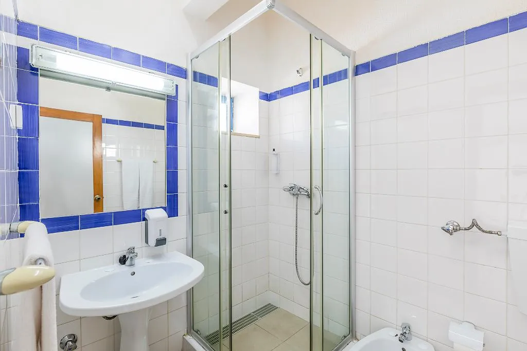 TWIN STANDARD Room, Hi Lagos - Pousada de Juventude, Algarve