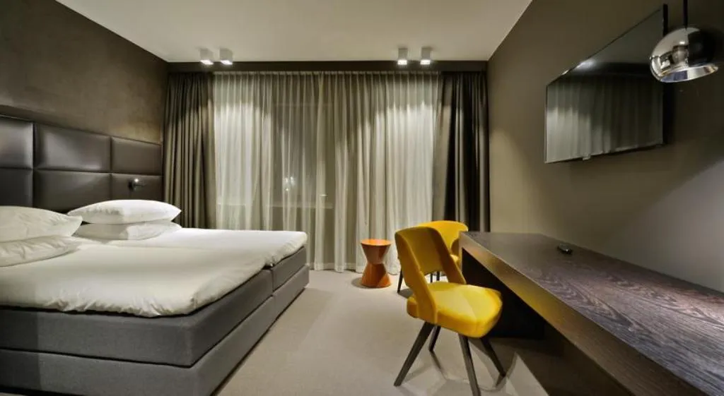 TRIPLE COMFORT Room, Amsterdam Forest Hotel, Amsterdam