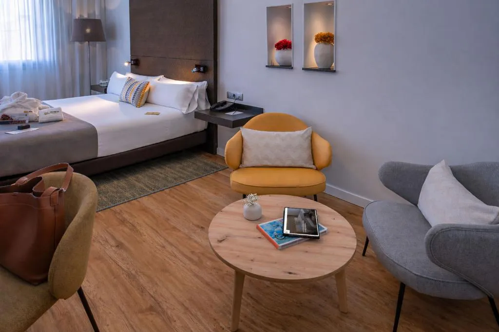 DOUBLE SUPERIOR Room, Serhs Rivoli Rambla, Barcelona