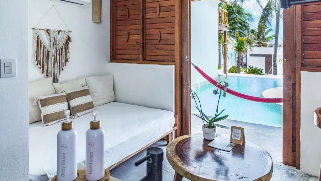 LODGE Accessible Room, Punta Blanca Beachfront Boutique Hotel, Cancun Area